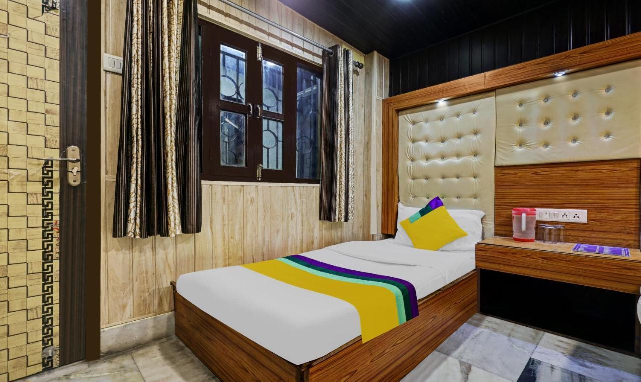 Itsy By Treebo - Flatties Hotell Nainital Exteriör bild